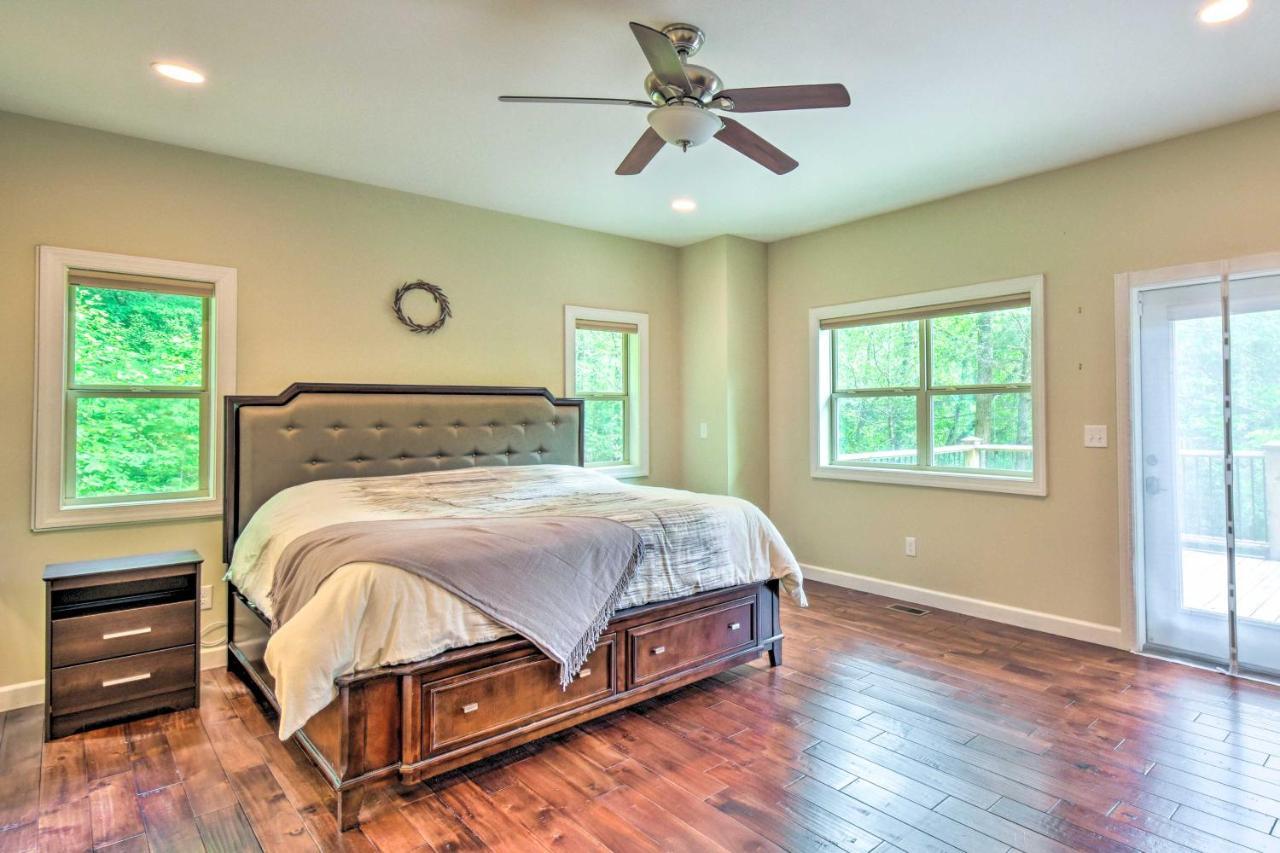 Cozy Riverside Dahlonega Home With Kayaks And Fire Pit Экстерьер фото